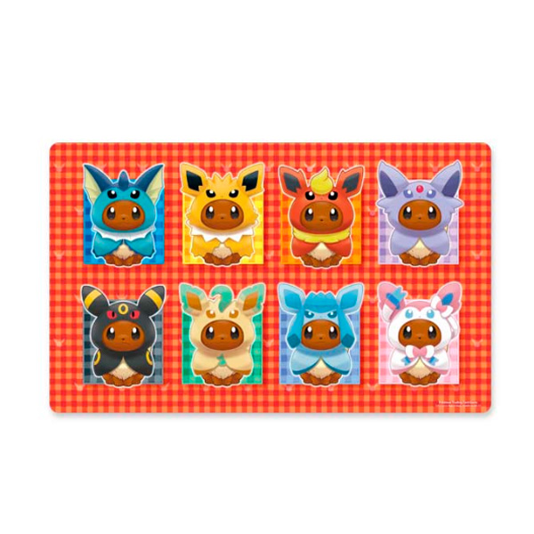 Pokemon Center(ポケモンセンター) / Pokémon TCG: Eevee Capes Playmat / 海外限定 ポケモン イーブイ 着ぐるみ プレイマット