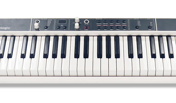 Studiologic(スタジオロジック) / Numa Compact - 88鍵 デジタルピアノ -　■限定セット内容■→　【・RHP-5(WH) ヘッドホン プレゼント　】